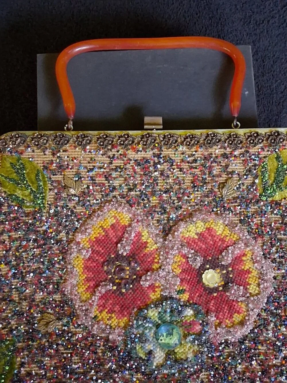 Vintage Soure of New York Beaded Floral Tapestry Handbag – Lucite Handle